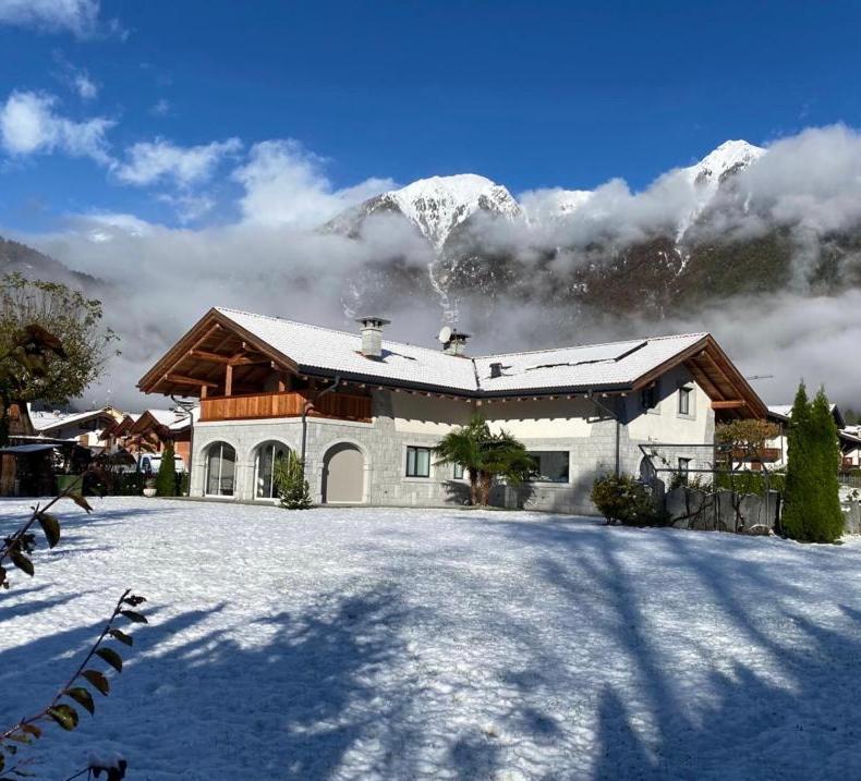 B&B Casa Il Sasso Pinzolo Eksteriør bilde
